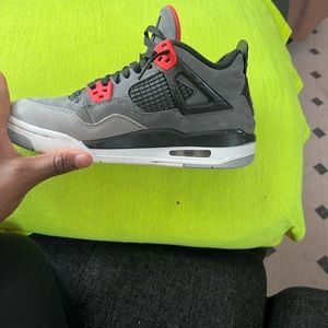 Jordan 4s infrareds